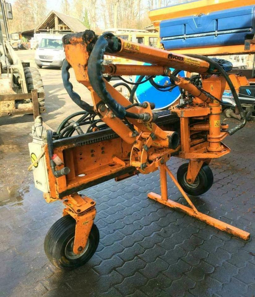 Suche Dücker Mulag Mähausleger Böschungsmulcher Schmidt Unimog - Desbrozadora de brazo: foto 3 Suche Dücker Mulag Mähausleger Böschungsmulcher Schmidt Unimog - Desbrozadora de brazo: foto 3