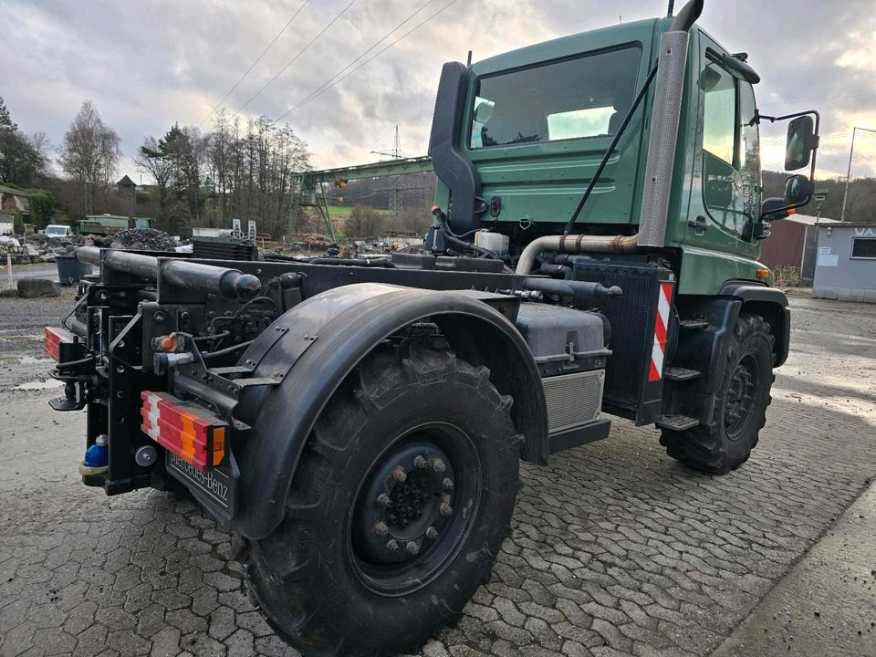 Unimog U400 AGRAR 405/10 405/12 NKS-Z-UGN-43K Mercedes-Benz UGE UGN LOF U 300 400 500 - Camión chasis, Vehículo municipal: foto 4 Unimog U400 AGRAR 405/10 405/12 NKS-Z-UGN-43K Mercedes-Benz UGE UGN LOF U 300 400 500 - Camión chasis, Vehículo municipal: foto 4