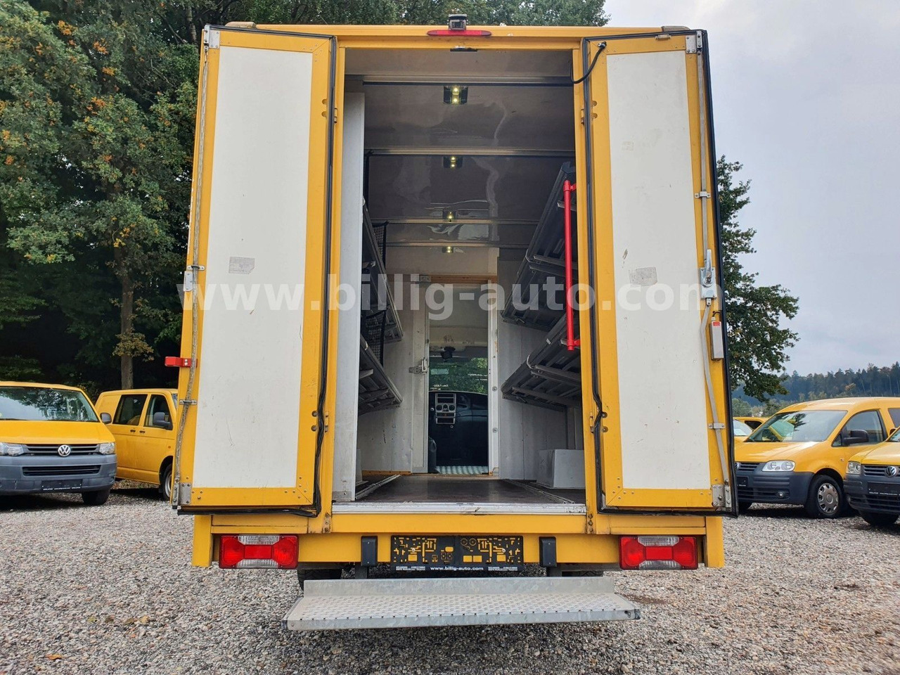 Iveco Daily 1.Hd*EU4*Luftfed.* Integralkoffer DHL POST - Coche: foto 5 Iveco Daily 1.Hd*EU4*Luftfed.* Integralkoffer DHL POST - Coche: foto 5