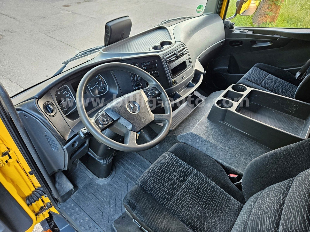 Camión lona Mercedes-Benz Atego 1327 L * BREMS/SPUR-ASS*DIFF.*LBW*AHK*7.2m: foto 8