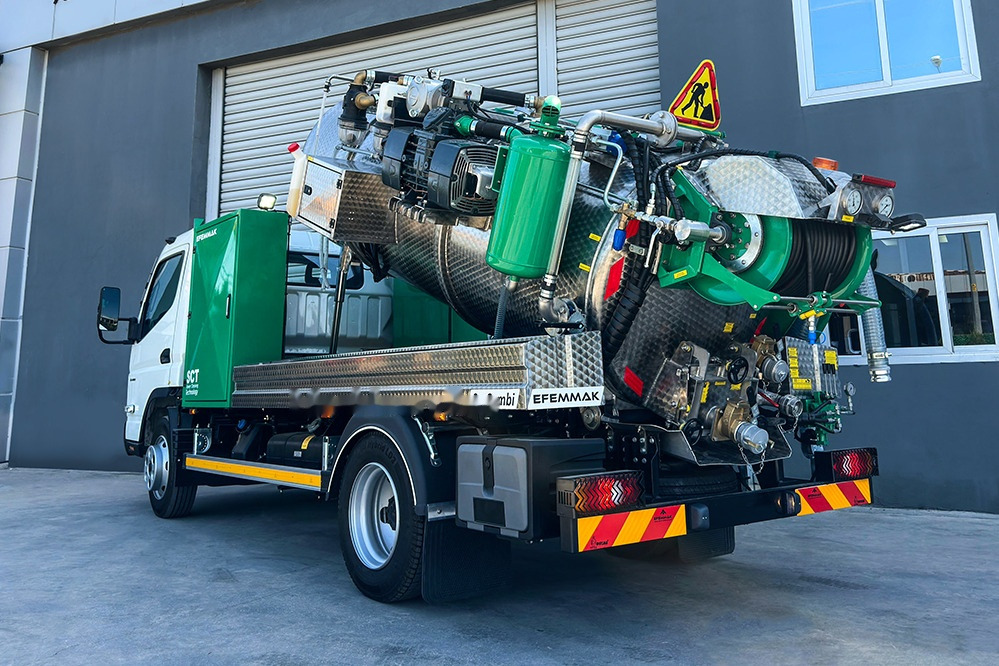 Leasing de EFEMMAK S-Combi Combined Sewer Jetting And Vacuum Vehicle EFEMMAK S-Combi Combined Sewer Jetting And Vacuum Vehicle: foto 6