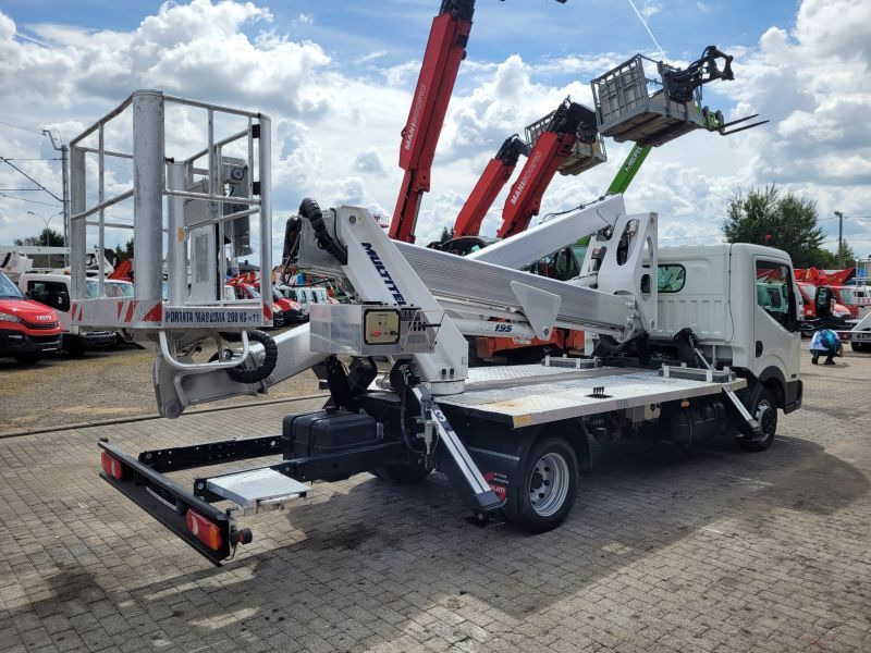 Nissan Cabstar NT400 podnośnik koszowy 20 m Multitel HX195 bucket truck boom lift - Camión con plataforma elevadora: foto 4 Nissan Cabstar NT400 podnośnik koszowy 20 m Multitel HX195 bucket truck boom lift - Camión con plataforma elevadora: foto 4
