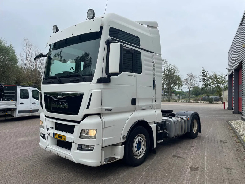 MAN TGX 18.440 / HOLLAND TRUCK / HYDRAULIEK / XXL CAB / - Cabeza tractora: foto 2 MAN TGX 18.440 / HOLLAND TRUCK / HYDRAULIEK / XXL CAB / - Cabeza tractora: foto 2