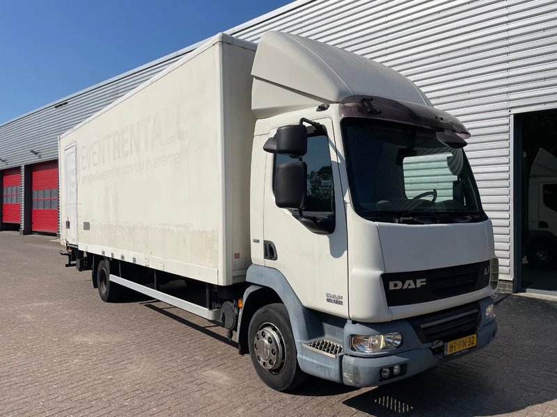 DAF LF 45 / HOLLAND TRUCK / DHOLLANDIA LAADKLEP 1500 KG / AUTOMAAT / - Camión caja cerrada: foto 1 DAF LF 45 / HOLLAND TRUCK / DHOLLANDIA LAADKLEP 1500 KG / AUTOMAAT / - Camión caja cerrada: foto 1