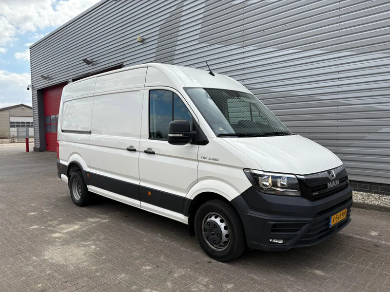 MAN TGE 3.180 / DUBBELLUCHT / INCL. INBOUW / CAMERA / HULPLUCHTVERING / - Furgón: foto 1 MAN TGE 3.180 / DUBBELLUCHT / INCL. INBOUW / CAMERA / HULPLUCHTVERING / - Furgón: foto 1