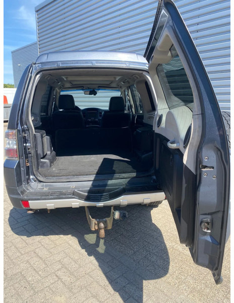Mitsubishi Pajero PAJERO 3.2 DID AT LWB HRV - Coche: foto 5 Mitsubishi Pajero PAJERO 3.2 DID AT LWB HRV - Coche: foto 5