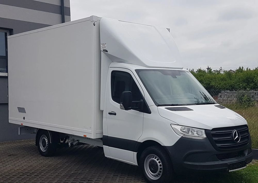 Mercedes-Benz Sprinter KONTENER 8EP 4,11x2,15x2,30 KLIMA 314 CDI MANUAL KRAJOWY - Furgoneta caja cerrada: foto 1 Mercedes-Benz Sprinter KONTENER 8EP 4,11x2,15x2,30 KLIMA 314 CDI MANUAL KRAJOWY - Furgoneta caja cerrada: foto 1