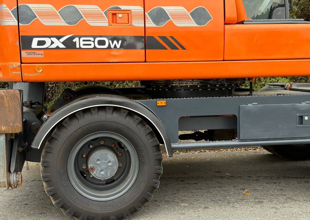 Leasing de  Doosan * DOOSAN DX160W *ROTOTILT* GPS 2D Leica * Sprowadzona * Stan Perfekcyjny * Koparka Kołowa * Doosan * DOOSAN DX160W *ROTOTILT* GPS 2D Leica * Sprowadzona * Stan Perfekcyjny * Koparka Kołowa *: foto 11