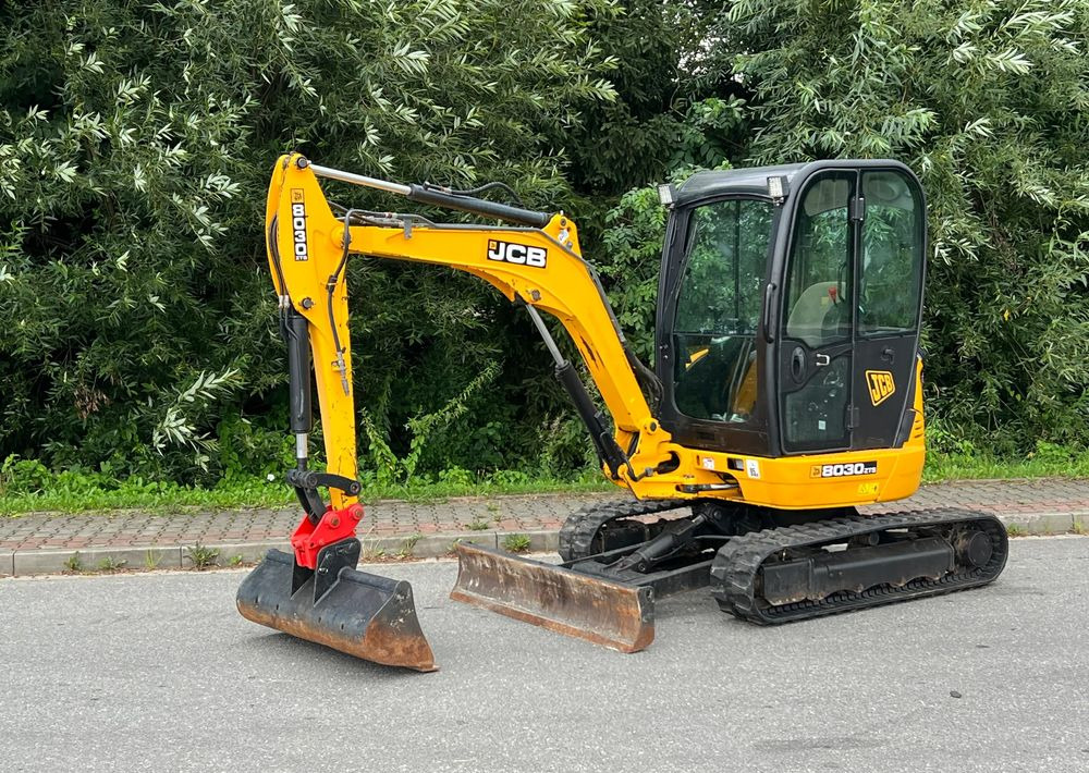 JCB * JCB 8030 *Sprowadzona* MINIKOPARKA Stan IDEALNY - Miniexcavadora: foto 1 JCB * JCB 8030 *Sprowadzona* MINIKOPARKA Stan IDEALNY - Miniexcavadora: foto 1