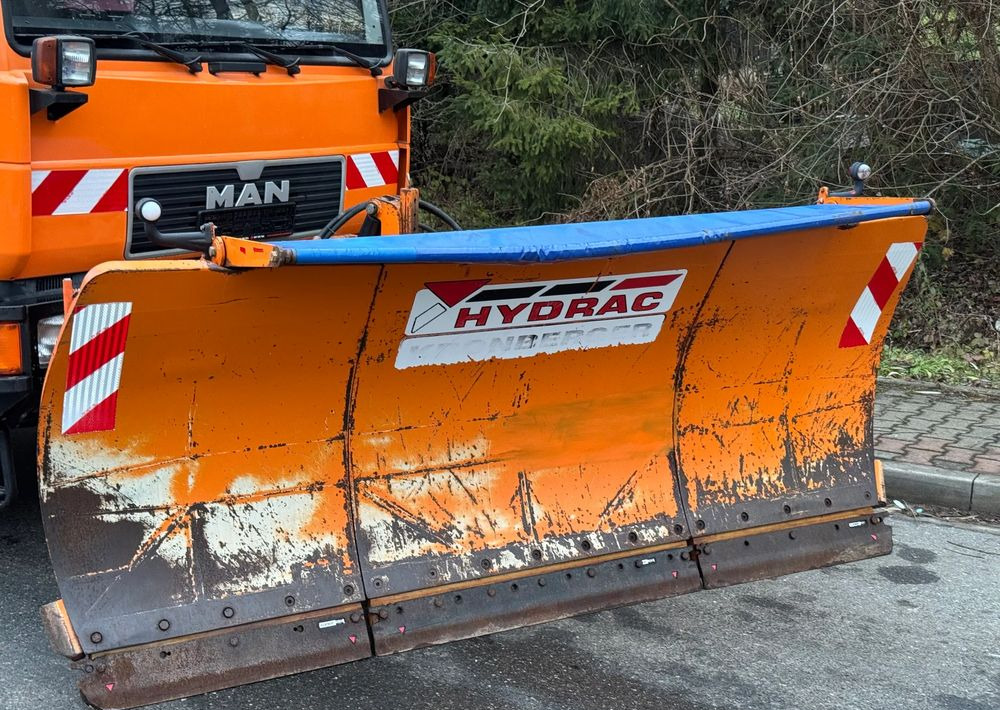 MAN * MAN LE 10.220 *Kiper Wywrotka * 4x4 * Pług Piaskarka * Zimowe Utrzymanie * Sprowadzony * HDS MKG * - Camión volquete: foto 3 MAN * MAN LE 10.220 *Kiper Wywrotka * 4x4 * Pług Piaskarka * Zimowe Utrzymanie * Sprowadzony * HDS MKG * - Camión volquete: foto 3