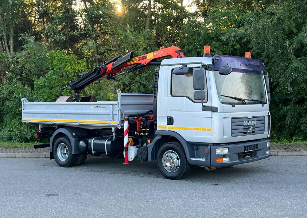 MAN MAN TGL 12-240 Kiper Wywrotka 4x2 Kran PALFINGER PK 12500 BARDZO DOBRY STAN - Camión volquete: foto 2 MAN MAN TGL 12-240 Kiper Wywrotka 4x2 Kran PALFINGER PK 12500 BARDZO DOBRY STAN - Camión volquete: foto 2
