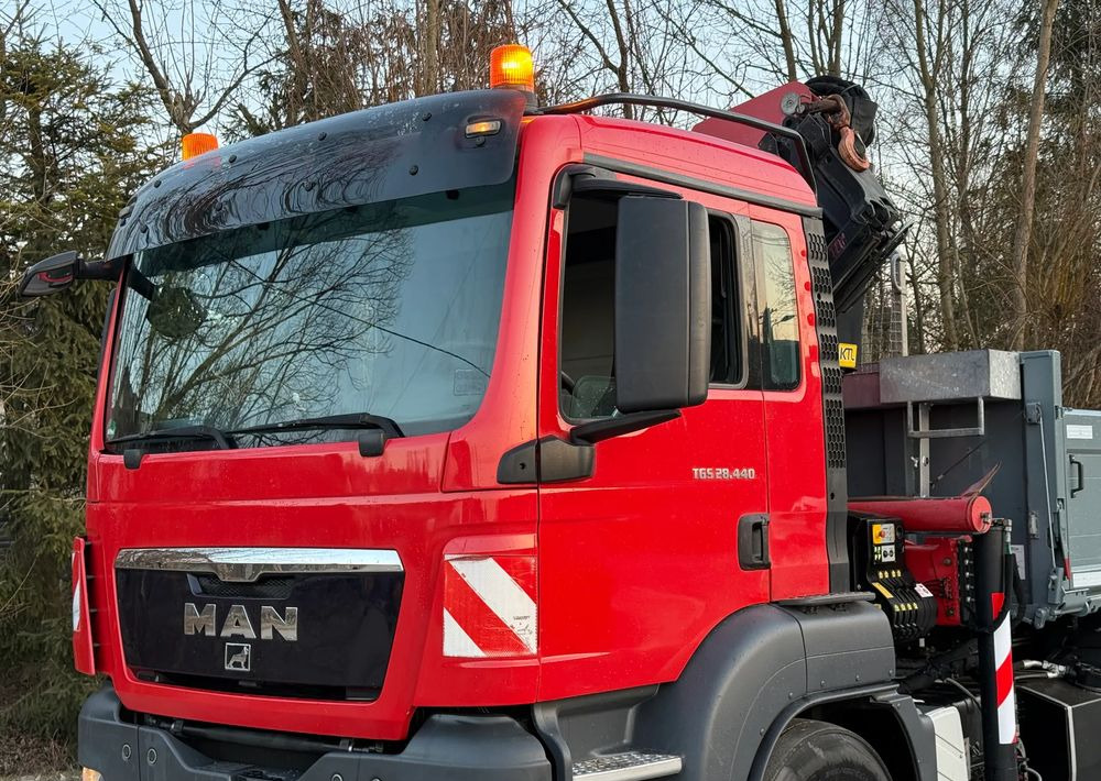 MAN * MAN TGS 28-440 * KIPER WYWROTKA * 4x4 Hydrodrive * HDS Palfinger PK 23000* Sprowadzony* Bardzo Dobry Stan * - Camión volquete: foto 4 MAN * MAN TGS 28-440 * KIPER WYWROTKA * 4x4 Hydrodrive * HDS Palfinger PK 23000* Sprowadzony* Bardzo Dobry Stan * - Camión volquete: foto 4