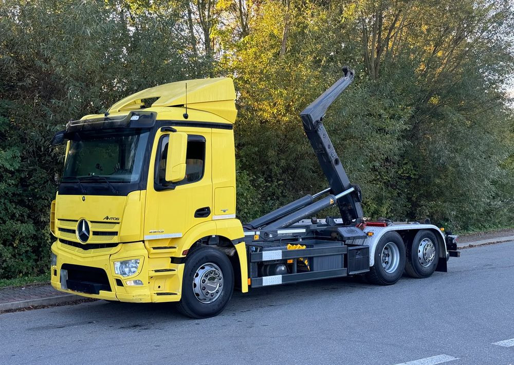 Mercedes-Benz * Hakowiec * Mercedes Antos 2543 * Sprowadzony * Stan Perfekcyjny - Camión multibasculante: foto 1 Mercedes-Benz * Hakowiec * Mercedes Antos 2543 * Sprowadzony * Stan Perfekcyjny - Camión multibasculante: foto 1