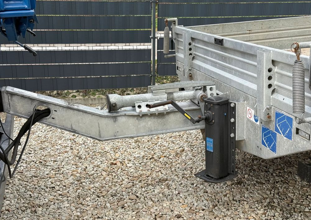 Schwarzmuller * Przyczepa do Przewozu Maszyn Koparek * Schwarzmuller Moslein * Najazdy * Jak NOWA - Remolque porta maquinaria: foto 2 Schwarzmuller * Przyczepa do Przewozu Maszyn Koparek * Schwarzmuller Moslein * Najazdy * Jak NOWA - Remolque porta maquinaria: foto 2