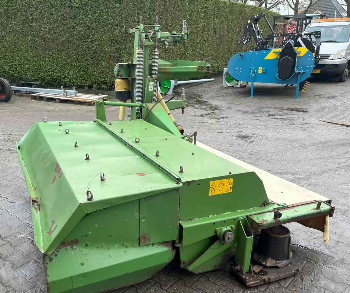 Krone Easycut 280 CV achtermaaier schijvenmaaier kneuzer weidebouwmachines - Segadora: foto 4 Krone Easycut 280 CV achtermaaier schijvenmaaier kneuzer weidebouwmachines - Segadora: foto 4