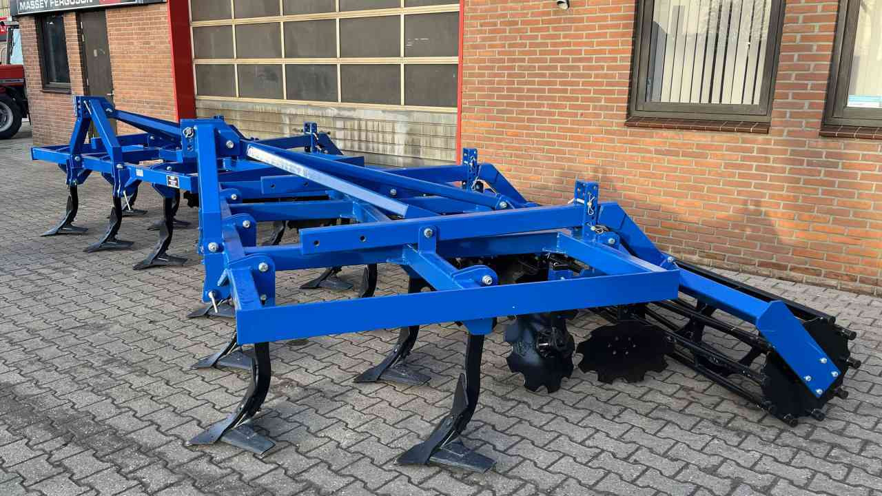 STP RKW 3 Vleugelschaar cultivator pakkerrol grondbewerking - Cultivador: foto 4 STP RKW 3 Vleugelschaar cultivator pakkerrol grondbewerking - Cultivador: foto 4