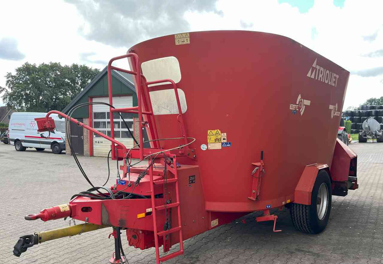 Trioliet Solomix 2-1800 Voermengwagen voermachines - Desensiladora: foto 3 Trioliet Solomix 2-1800 Voermengwagen voermachines - Desensiladora: foto 3