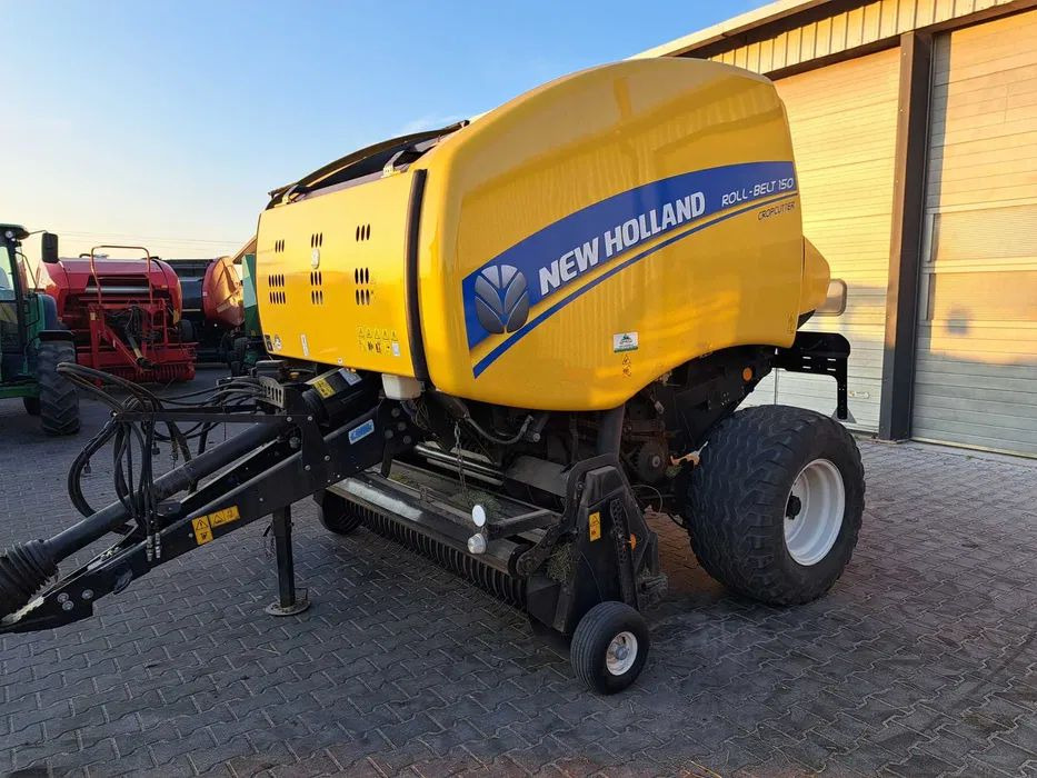 New Holland ROLL-BELT 150 cropcutter - Rotoempacadora: foto 2 New Holland ROLL-BELT 150 cropcutter - Rotoempacadora: foto 2