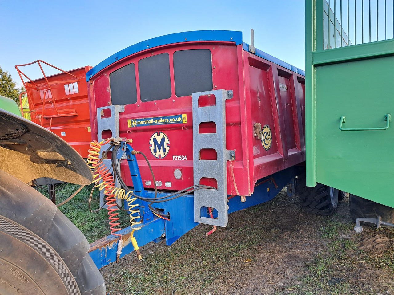 Przyczepa skorupowa Marshall 15 ton - Remolque agrícola: foto 2 Przyczepa skorupowa Marshall 15 ton - Remolque agrícola: foto 2