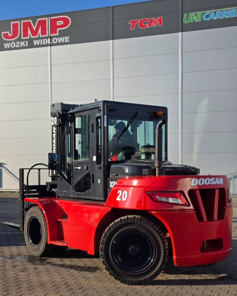 Doosan D90/120 S-7 - Carretilla elevadora diésel: foto 5 Doosan D90/120 S-7 - Carretilla elevadora diésel: foto 5