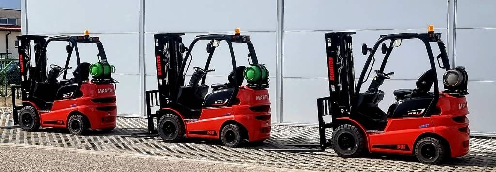 Manitou MI 18 G NEW TRIPLEX 4700mm - Carretilla elevadora de gas: foto 4 Manitou MI 18 G NEW TRIPLEX 4700mm - Carretilla elevadora de gas: foto 4