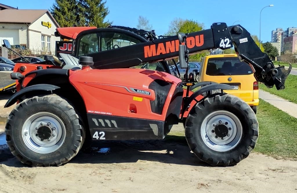 Manitou MLT 737 130 PS+ 2022 - Manipulador telescópico: foto 2 Manitou MLT 737 130 PS+ 2022 - Manipulador telescópico: foto 2