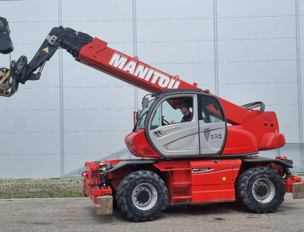 Manitou MRT 2150 Plus Privilege - Manipulador telescópico: foto 1 Manitou MRT 2150 Plus Privilege - Manipulador telescópico: foto 1