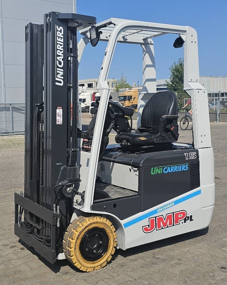 Carretilla elevadora eléctrica UniCarriers A1N1L15Q DRIVE-IN CAB: foto 6