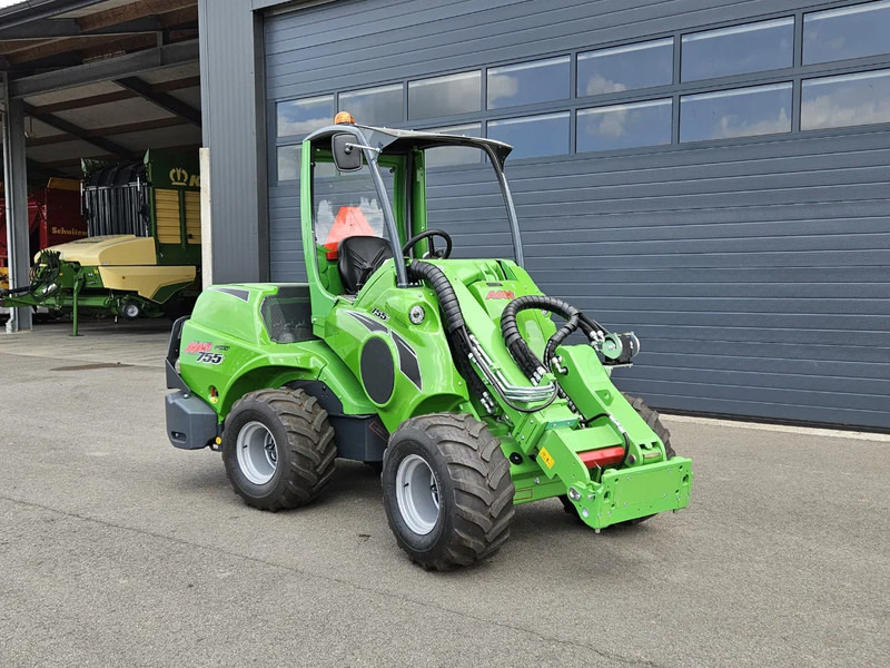 Avant 755i Rental mini-shovel - Minicargadora de cadenas: foto 1 Avant 755i Rental mini-shovel - Minicargadora de cadenas: foto 1