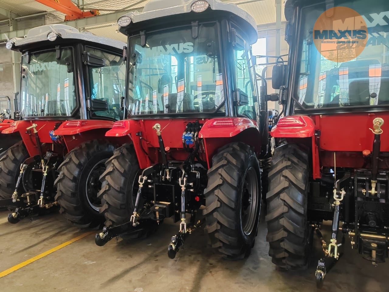 Maxus Dostępny od ręki od 23.04 w PL / Ciągnik Rolniczy 50 km 4x4 / Колісний трактор 4x4 50hp / Tractor 50hp 4x4 - Tractor: foto 4 Maxus Dostępny od ręki od 23.04 w PL / Ciągnik Rolniczy 50 km 4x4 / Колісний трактор 4x4 50hp / Tractor 50hp 4x4 - Tractor: foto 4