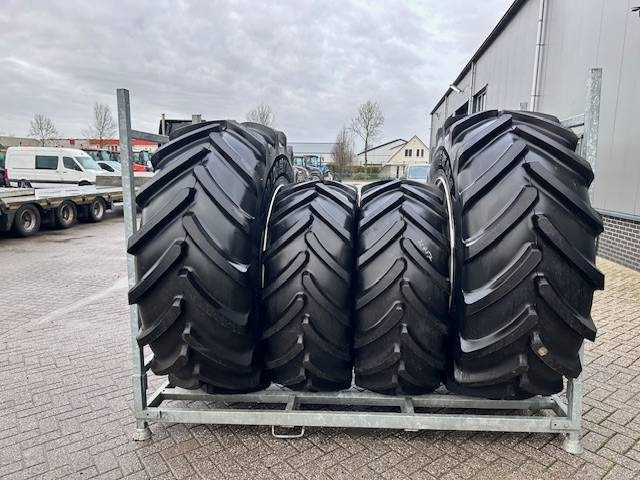 Bridgestone 650/65 R38 + 540/65 R28 VF - Neumáticos y llantas para Maquinaria agrícola: foto 2 Bridgestone 650/65 R38 + 540/65 R28 VF - Neumáticos y llantas para Maquinaria agrícola: foto 2