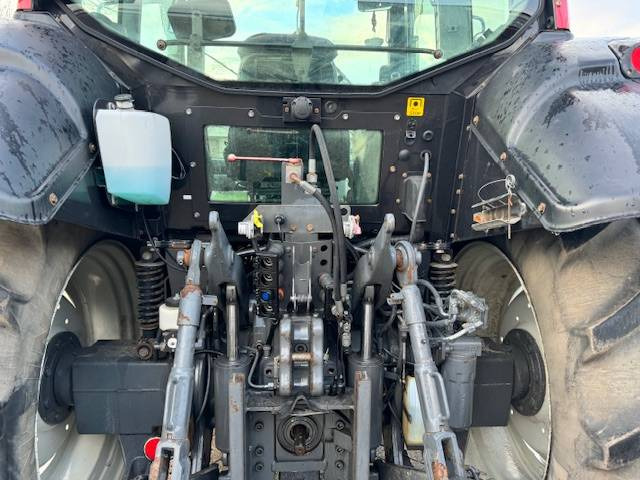 Tractor Valtra N123 Hitech5: foto 15