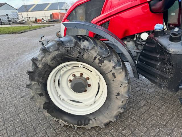 Tractor Valtra N123 Hitech5: foto 17