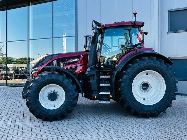 Valtra Q305 DEMO Super Compleet! - Tractor: foto 3 Valtra Q305 DEMO Super Compleet! - Tractor: foto 3