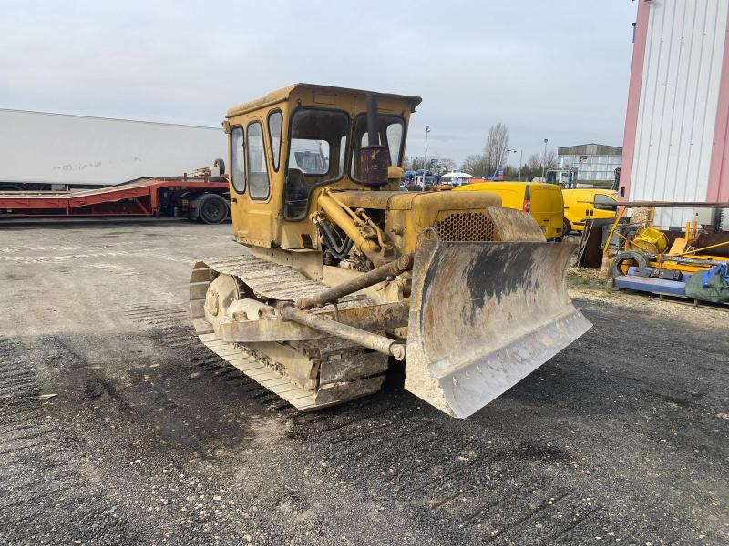 Caterpillar D4D - Bulldozer: foto 1 Caterpillar D4D - Bulldozer: foto 1