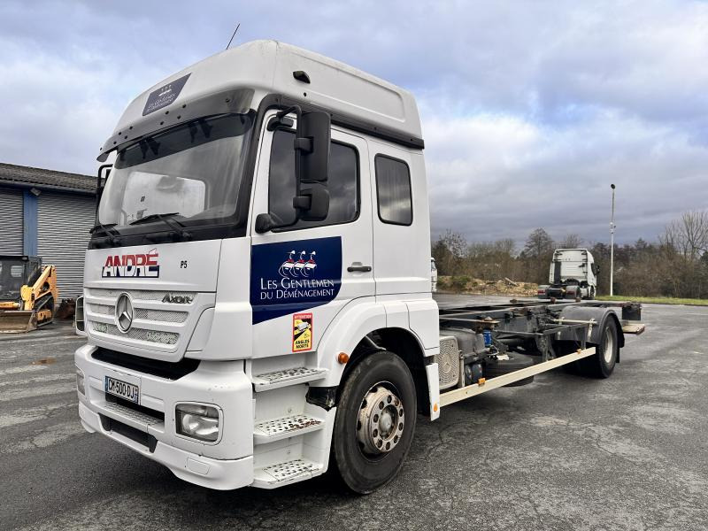 Mercedes Axor - Camión chasis: foto 5 Mercedes Axor - Camión chasis: foto 5