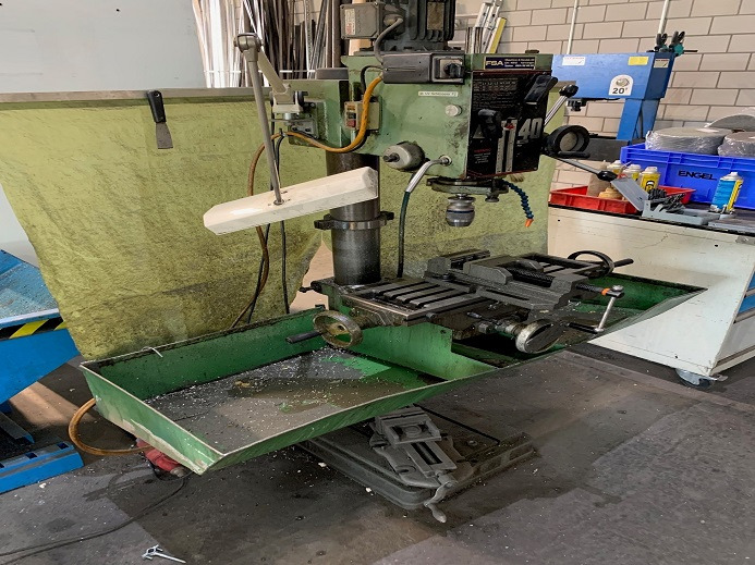 STÄNDERBOHRMASCHINE RF-40HC - Máquina de impresión: foto 2 STÄNDERBOHRMASCHINE RF-40HC - Máquina de impresión: foto 2