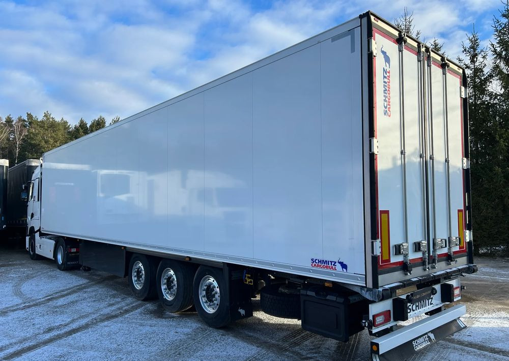 Schmitz Cargobull ORYGINALNE ALUFELGI ALCOA / BEZWYPADKOWA CHŁODNIA / GRUBA ŚCIANA 7 CM / 2 SZTUKI !! - Semirremolque frigorífico: foto 5 Schmitz Cargobull ORYGINALNE ALUFELGI ALCOA / BEZWYPADKOWA CHŁODNIA / GRUBA ŚCIANA 7 CM / 2 SZTUKI !! - Semirremolque frigorífico: foto 5
