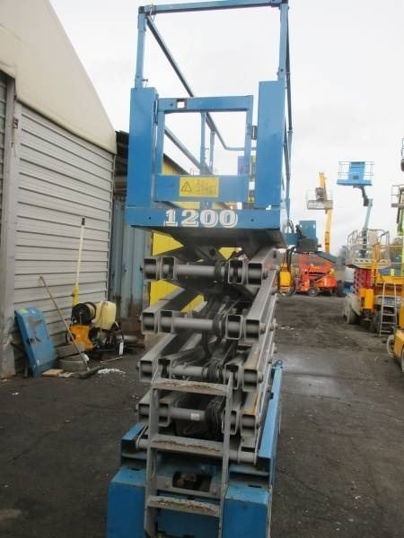 Genie GS 3232 - Plataforma de tijeras: foto 2 Genie GS 3232 - Plataforma de tijeras: foto 2