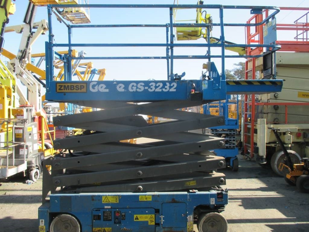 Genie GS 3232 - Plataforma de tijeras: foto 5 Genie GS 3232 - Plataforma de tijeras: foto 5