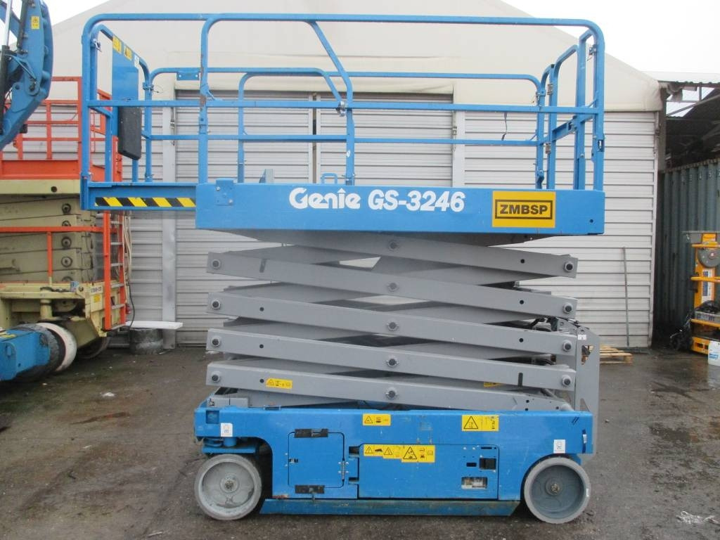 Genie GS 3246 - Plataforma de tijeras: foto 1 Genie GS 3246 - Plataforma de tijeras: foto 1