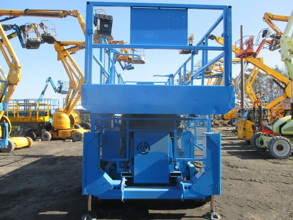 Genie GS 4390 RT - Plataforma de tijeras: foto 2 Genie GS 4390 RT - Plataforma de tijeras: foto 2
