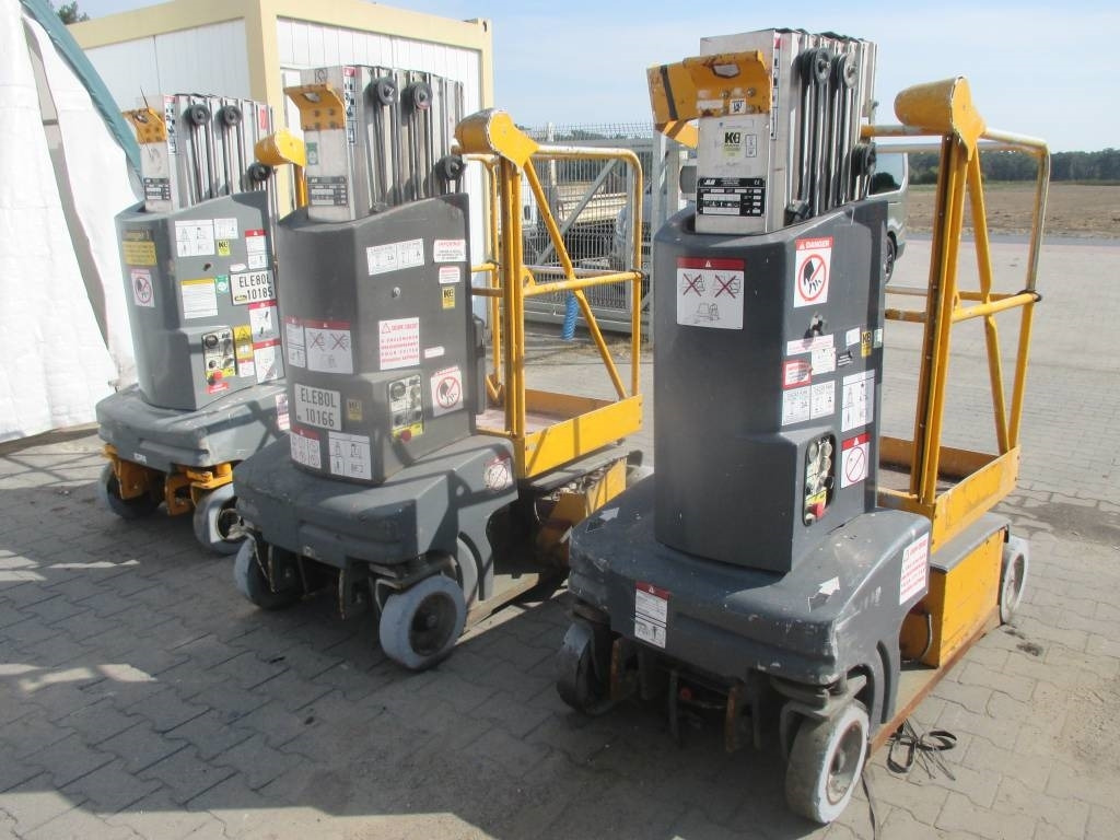 JLG Toucan Junior 8 - Plataforma de mástil vertical: foto 4 JLG Toucan Junior 8 - Plataforma de mástil vertical: foto 4