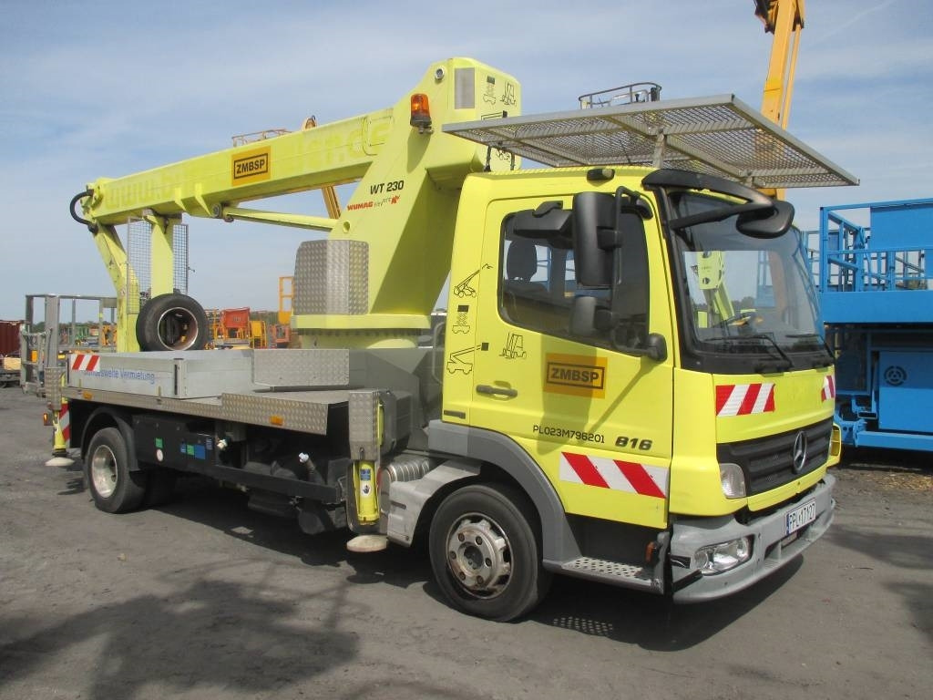 Camión con plataforma elevadora Wumag WT 230: foto 10