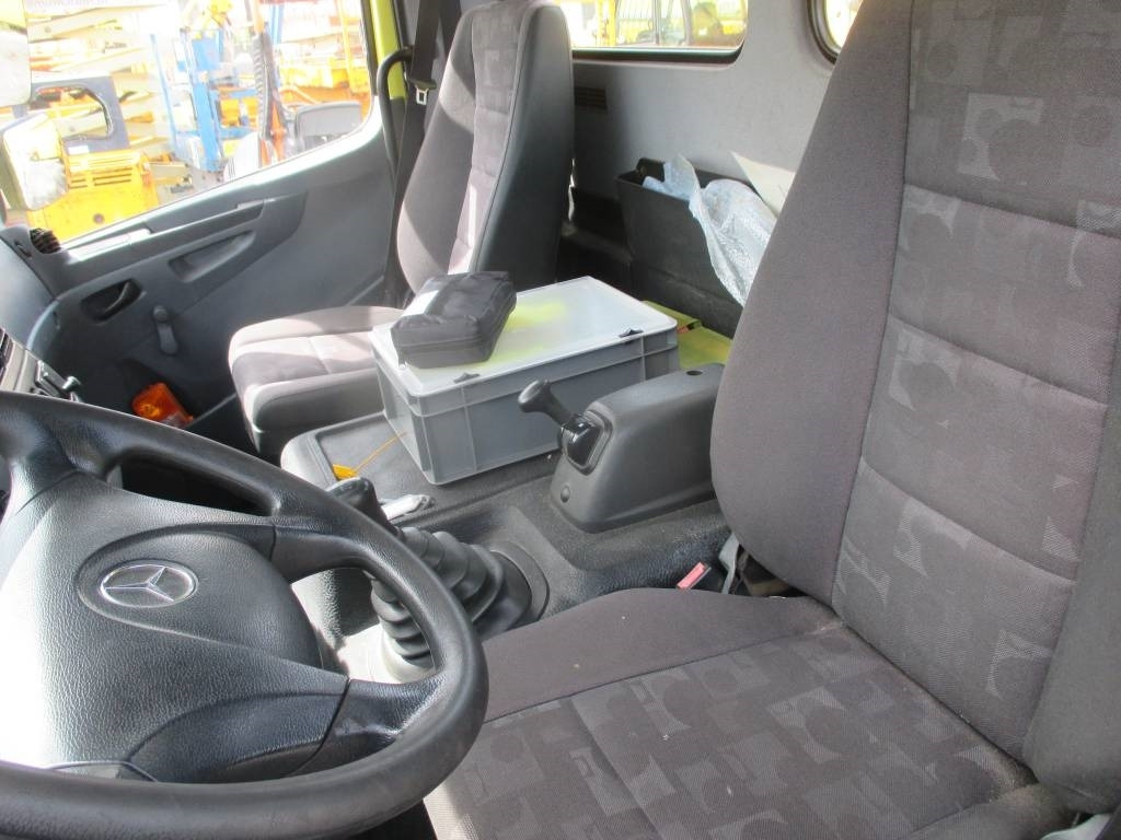Camión con plataforma elevadora Wumag WT 230: foto 13