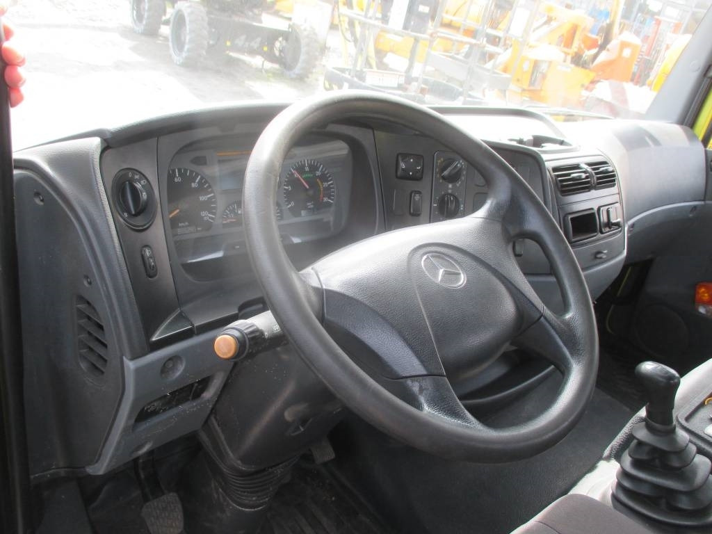 Camión con plataforma elevadora Wumag WT 230: foto 12