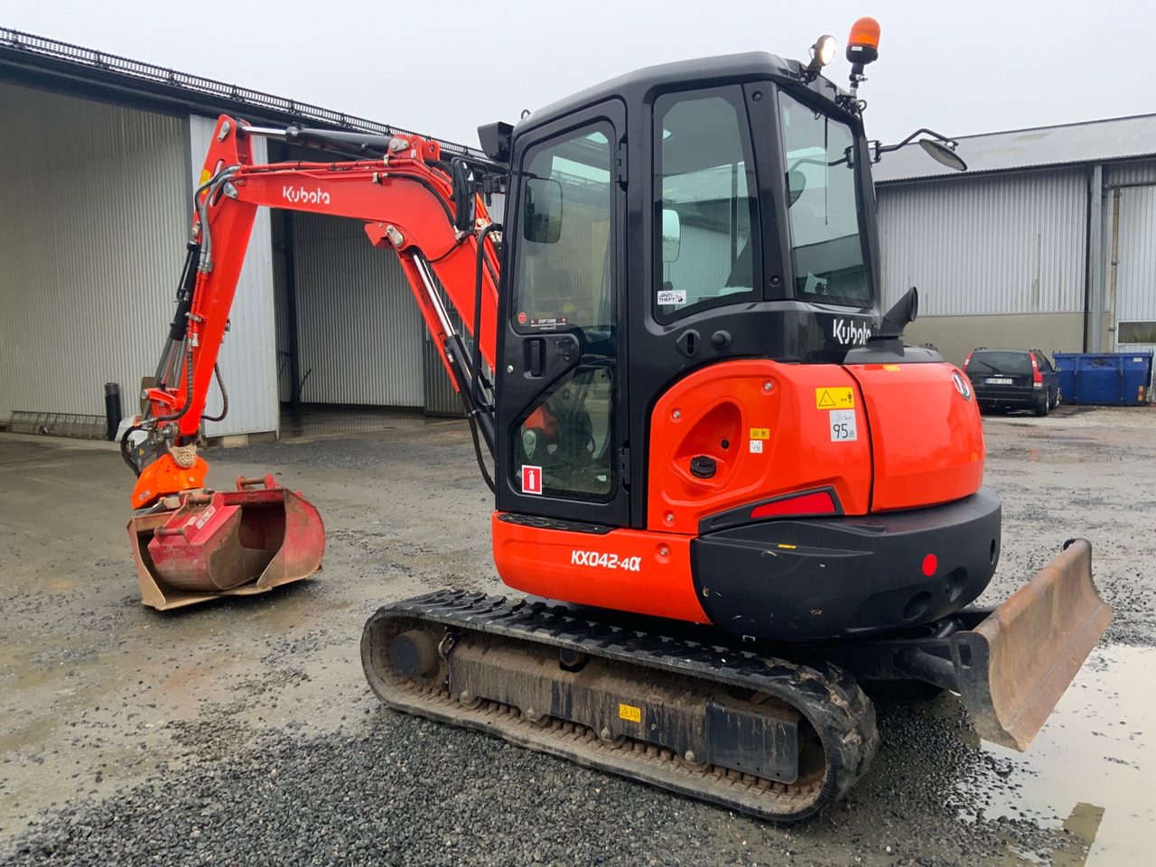 KUBOTA KX042-4 - Miniexcavadora: foto 1 KUBOTA KX042-4 - Miniexcavadora: foto 1