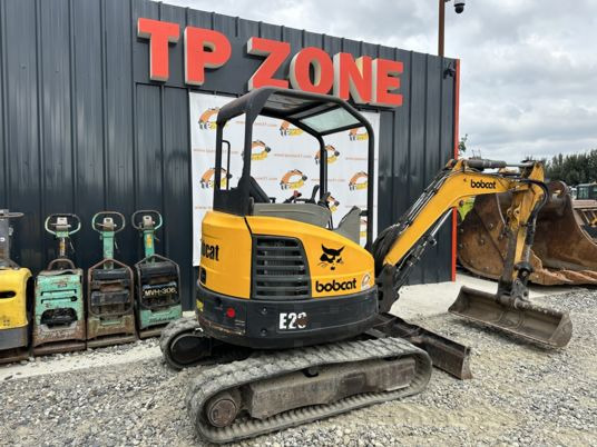 Bobcat E26 à 18900 € HT - Miniexcavadora: foto 3 Bobcat E26 à 18900 € HT - Miniexcavadora: foto 3