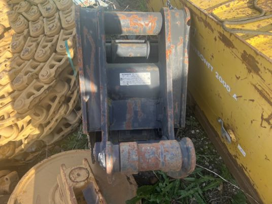 Godet éjecteur attache terex - Cazo: foto 3 Godet éjecteur attache terex - Cazo: foto 3