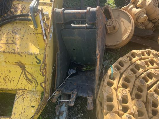 Godet éjecteur attache terex - Cazo: foto 1 Godet éjecteur attache terex - Cazo: foto 1